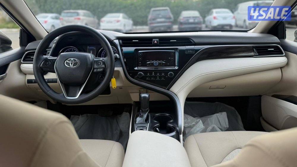 للبيع كامري 20195