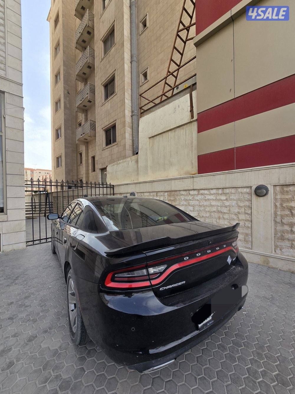 DODGE CHARGER SXT 20184
