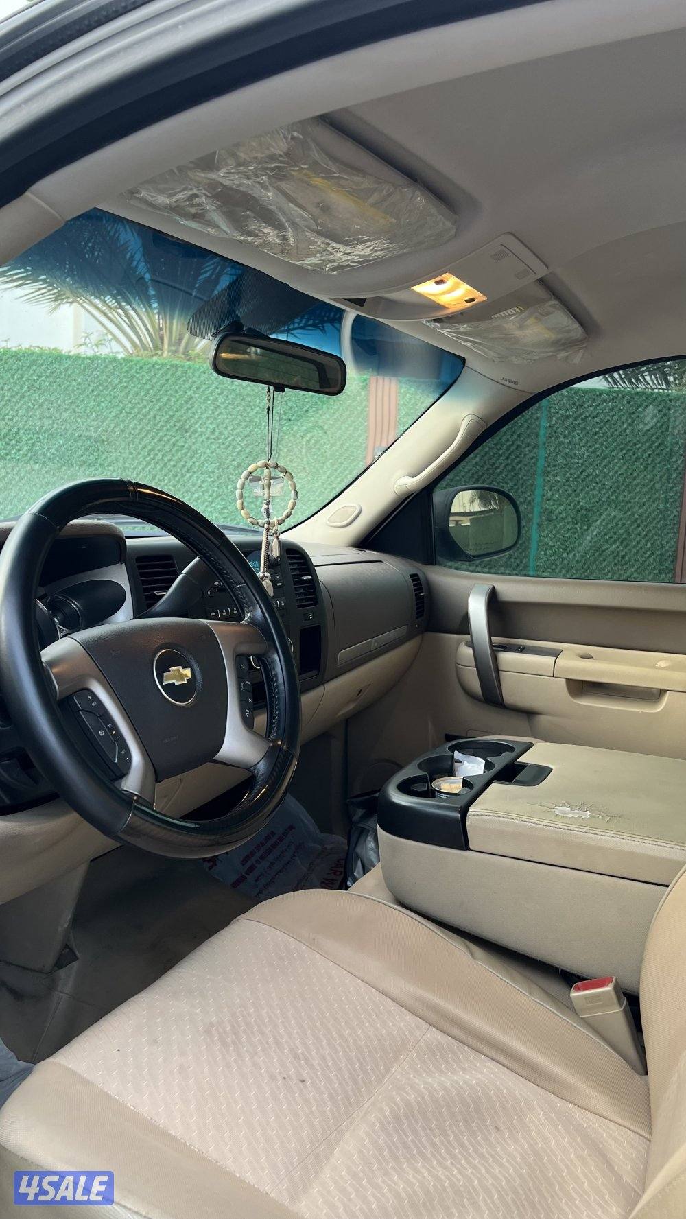 وانيت سلفرادو موديل 20132