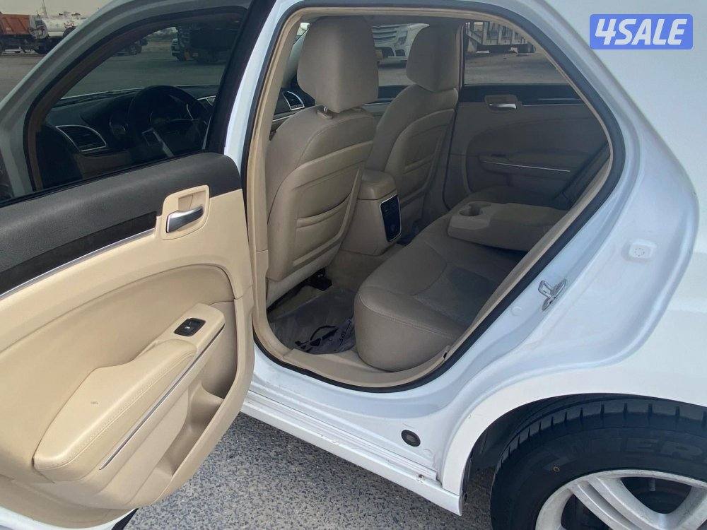 للبيع كرايزلر 2014 شرط الفحص - البدي نظيف6