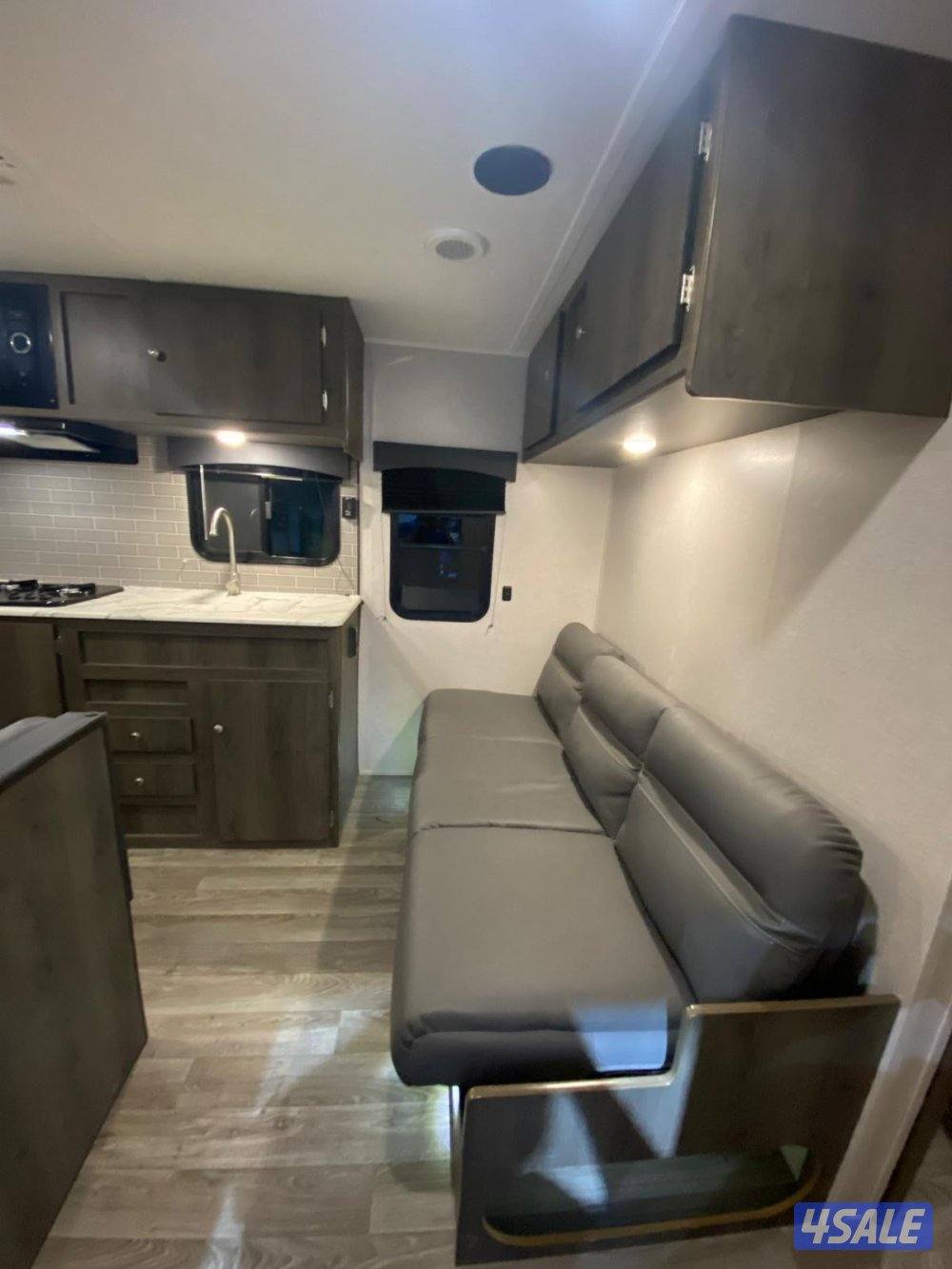 كرفان أمريكي ٢٦ قدم موديل ٢٠٢١11