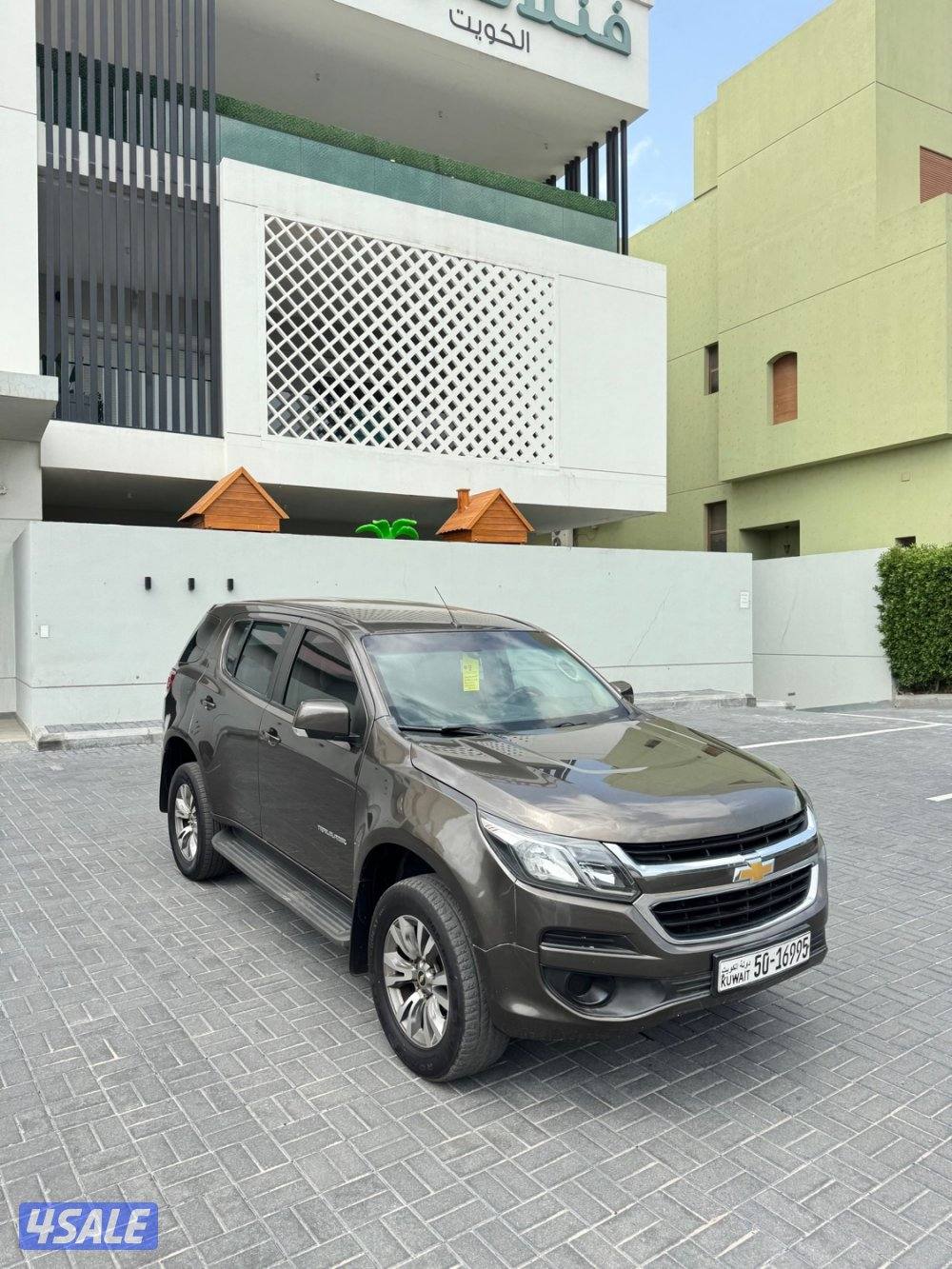 تريل بليزر مديل 2018 ماشي 96 الف وارد الغانم2