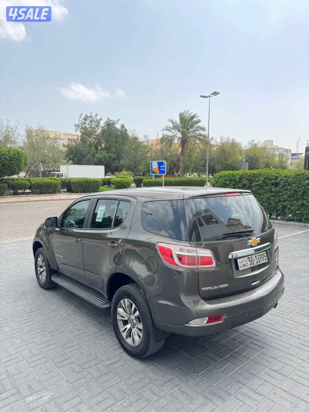 تريل بليزر مديل 2018 ماشي 96 الف وارد الغانم7