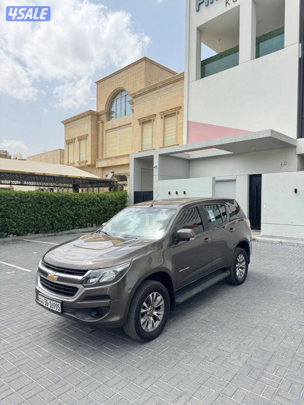 تريل بليزر مديل 2018 ماشي 96 الف وارد الغانم10