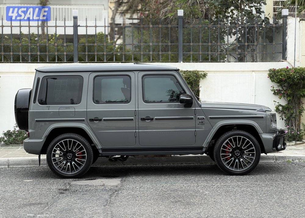 جي كلاس - 63 AMG - AFFALTERNAC موديل 2025 نايت بكج عداد 17 درجة الأولى7