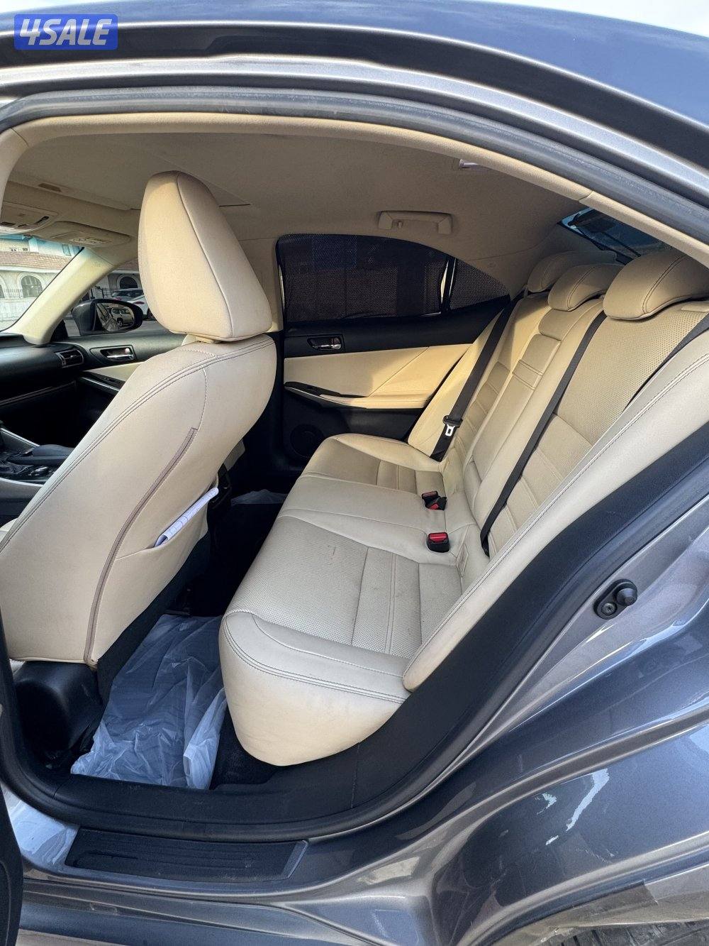 لكزس is 250 موديل 2014 ممشى 179 الف9