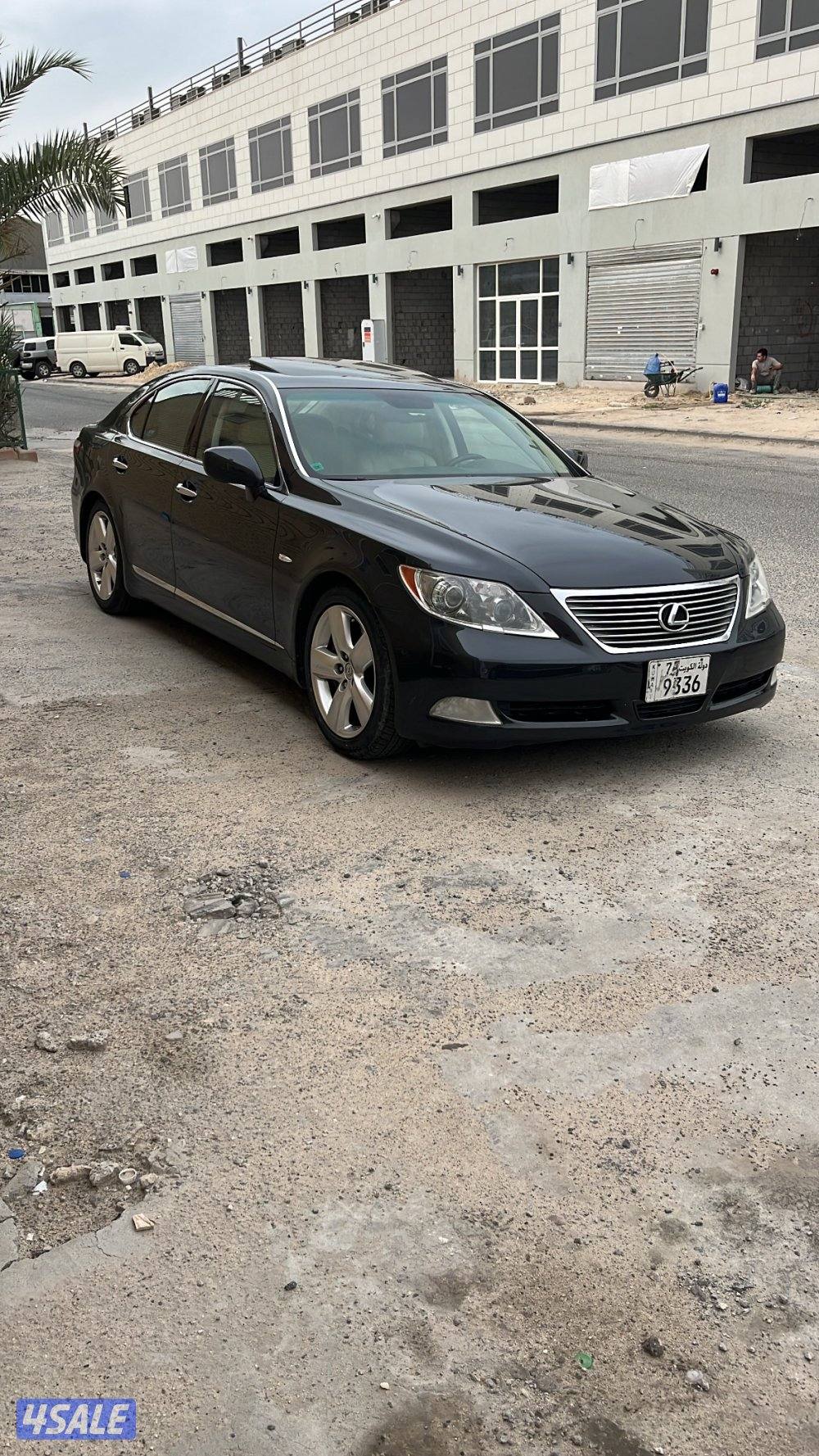 لكزس LS460شورت3