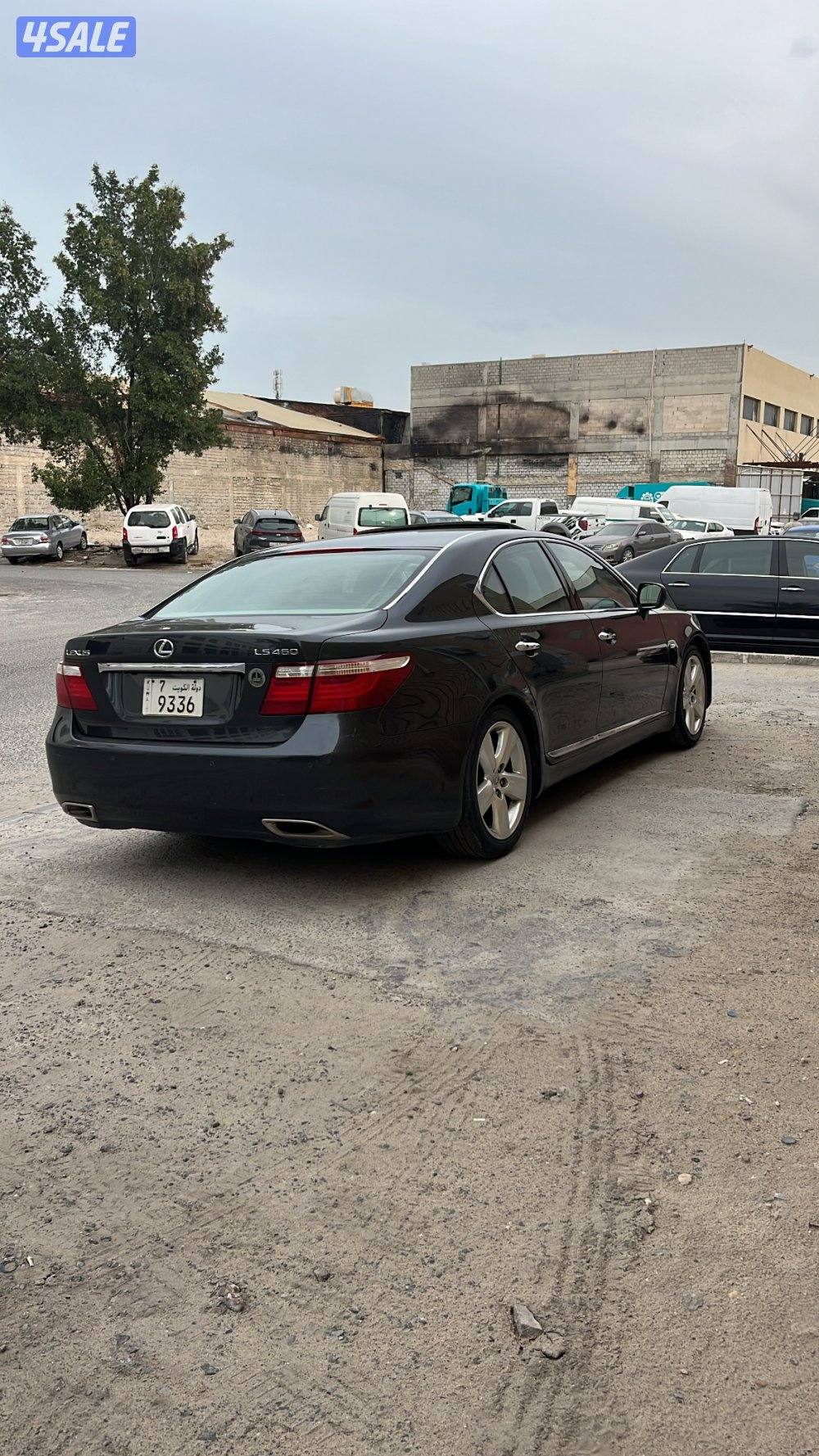 لكزس LS460شورت4