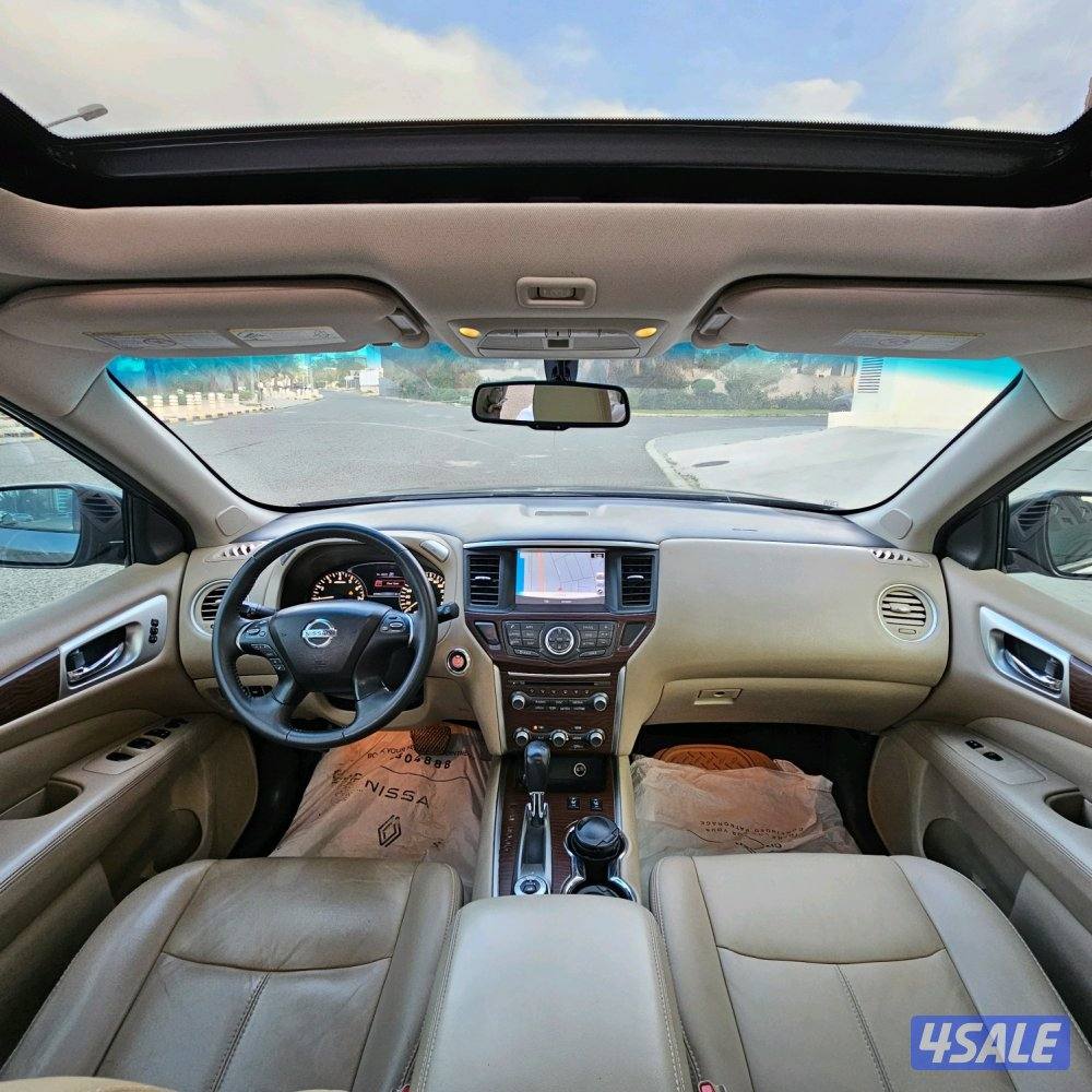 Nissan Pathfinder SV 2018 صبغ الوكالة6