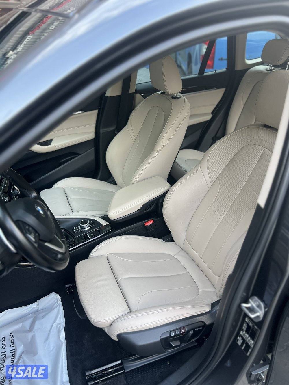 للبيع جيب بي ام x18