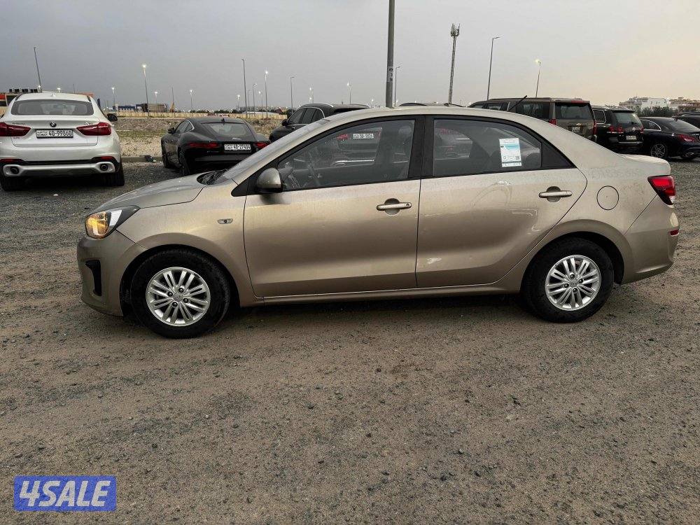 للبيع كيا بيجاس 20213