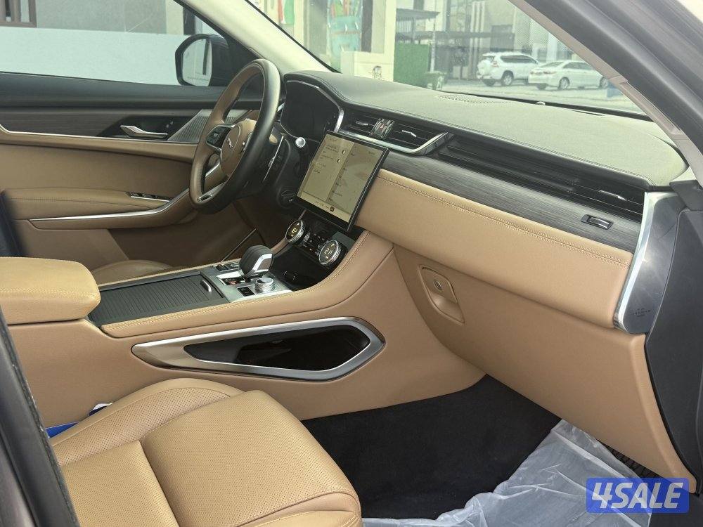 الشكل الجديد2022 Fpace4