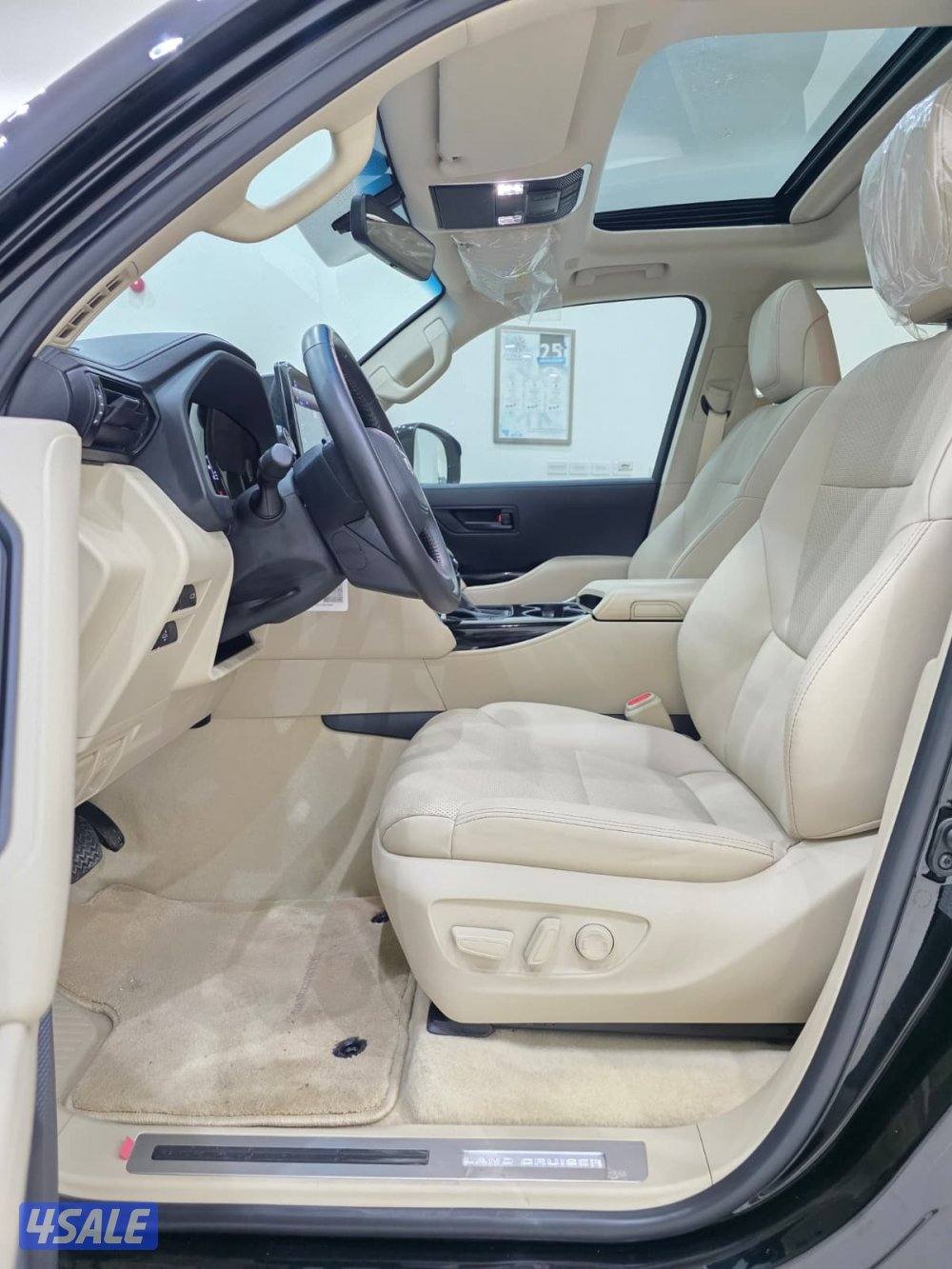 للبيع تويوتا لاندكروس GXR 4K بدون تيربو موديل 20254