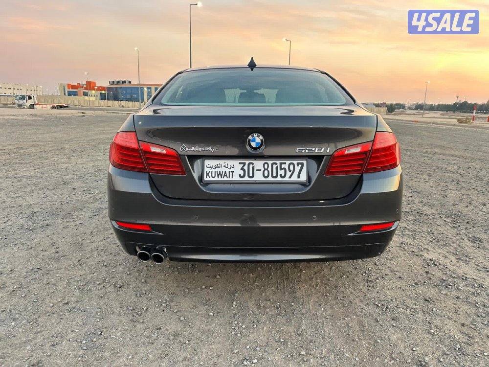 بي ام 520i موديل ٢٠١٥ كامل المواصفات سيرفس وكالة6