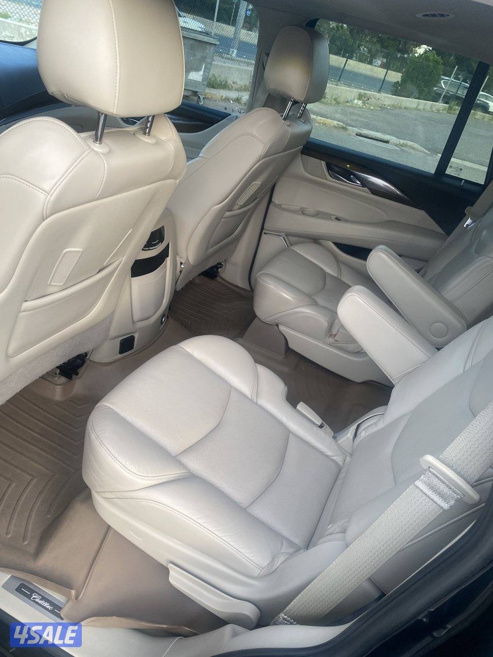 كاديلاك أسكاليد 202011