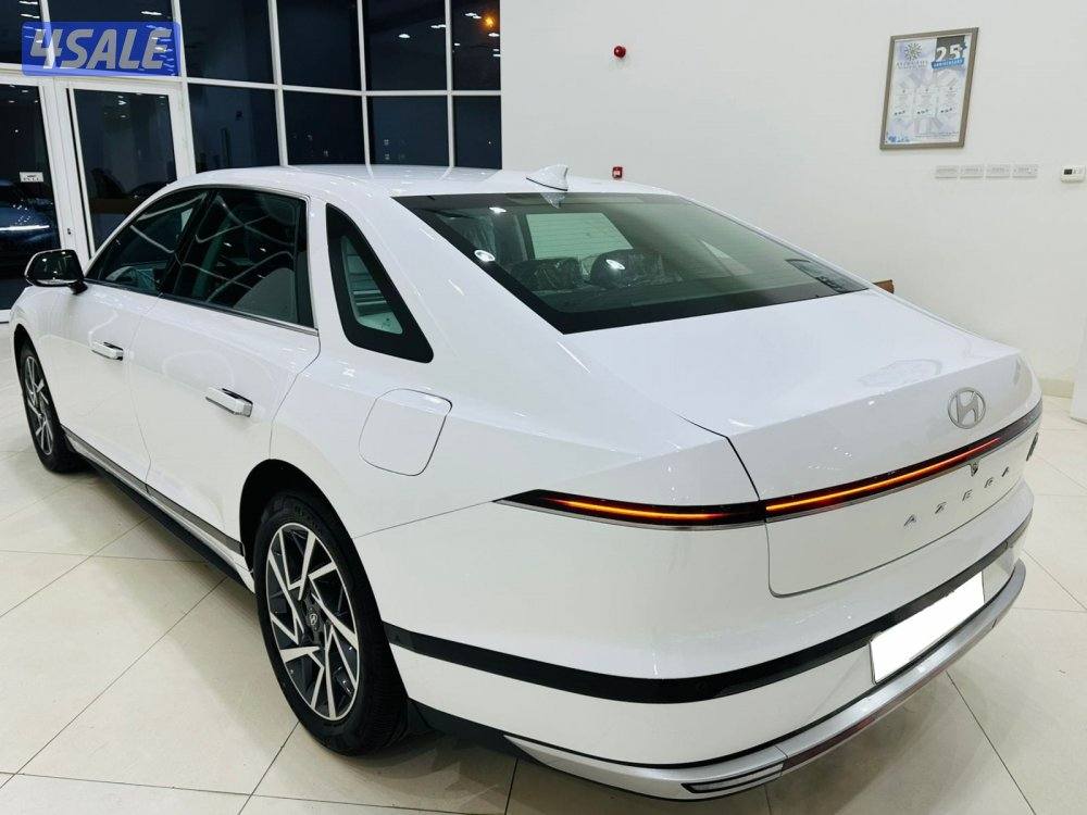 للبيع هيونداي ازيرا 6 سلندر موديل 2026 عداد اصفار2