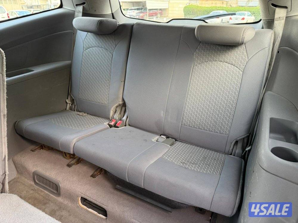 بحالة ممتازة جدا شفروليه ترافيرس 2011 محركات نظيفة مكيف ثلج ماشي ٢٠٠9