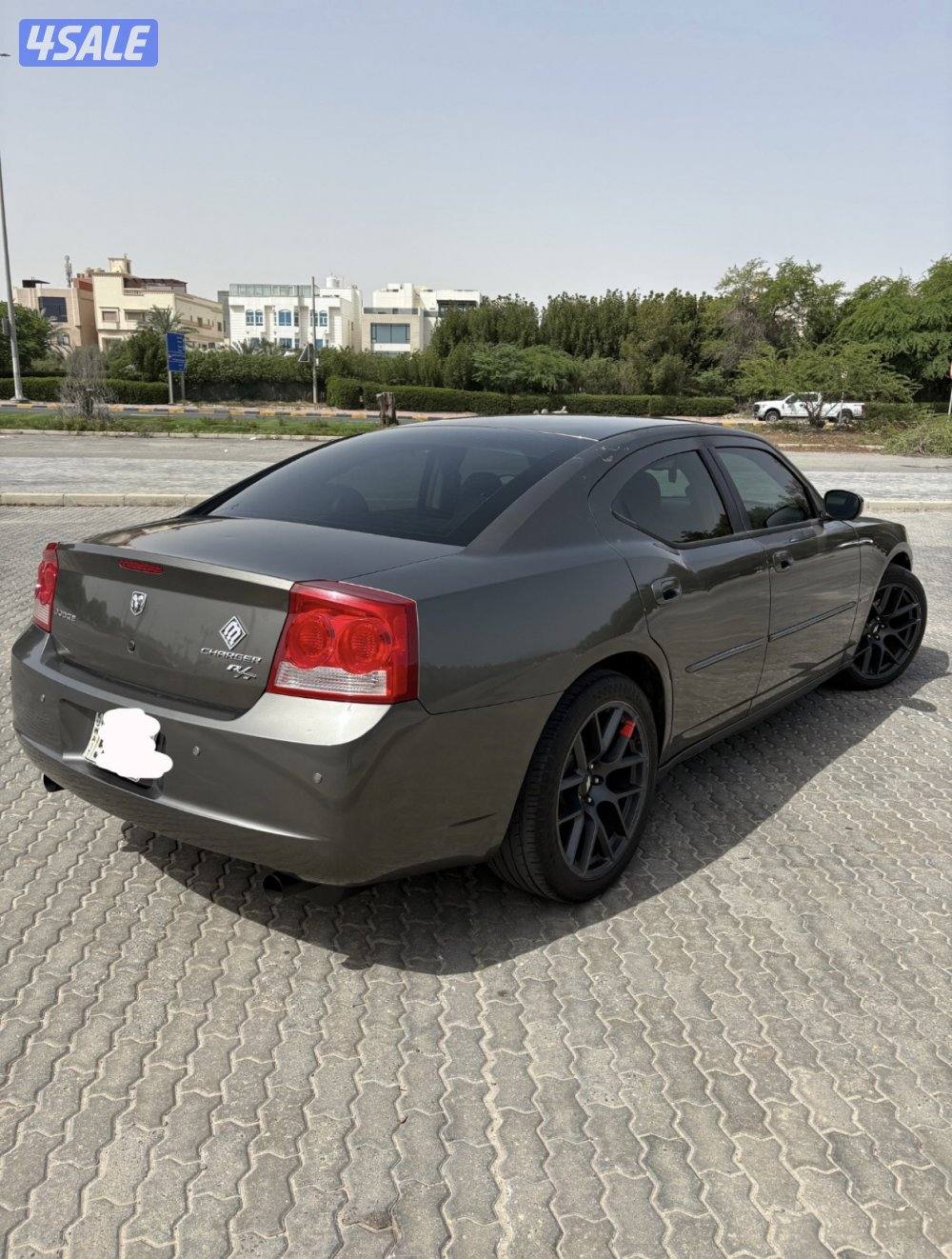 تشارجر R/T وارد الوكالة ممشى 143 الف فقط شرط الفحص0