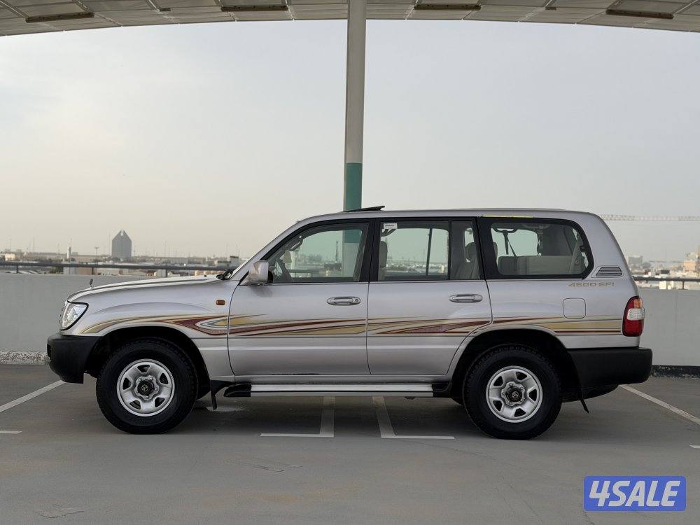 لاندكروزر_موديل 2004_وارد الساير_شرط النظافه1