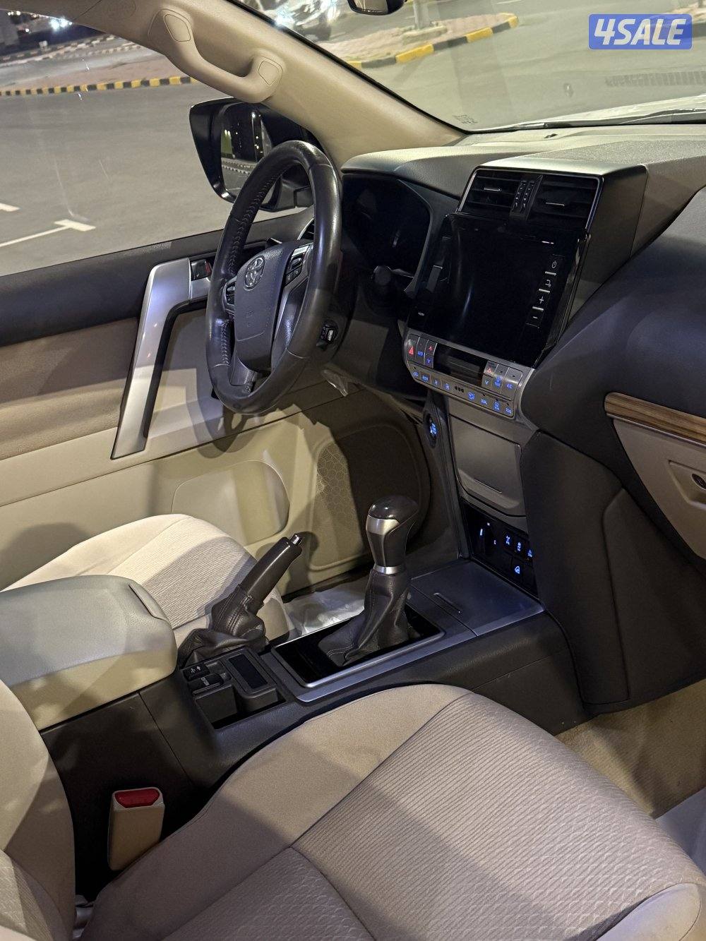 للبيع برادو 2018 vx4