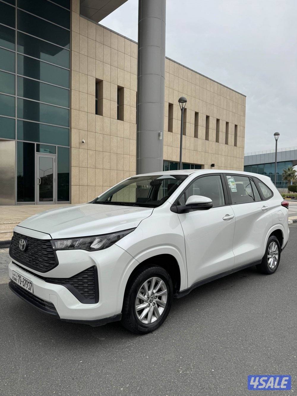 تويوتا انوفا موديل 20244