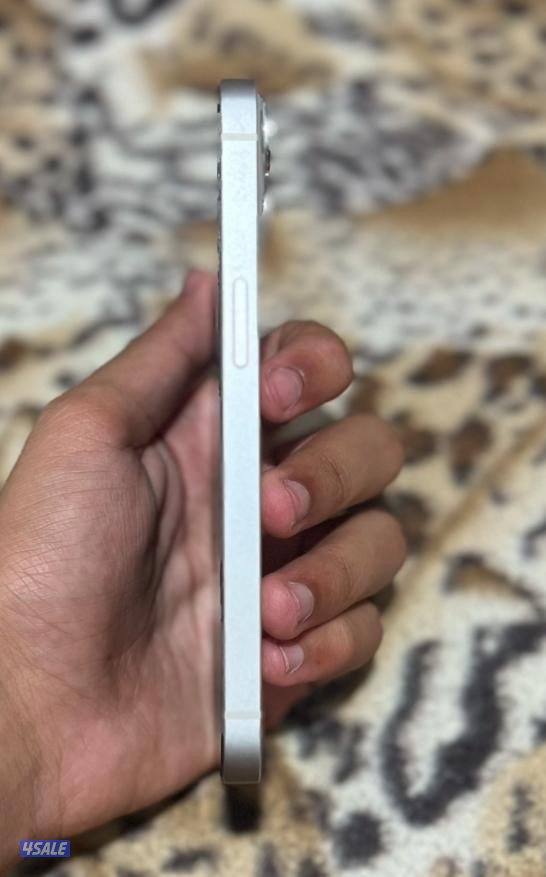 تلفون ما فيه اي تبديل التلفوون شغال مية في المية وهاه كفر واسكرينة3