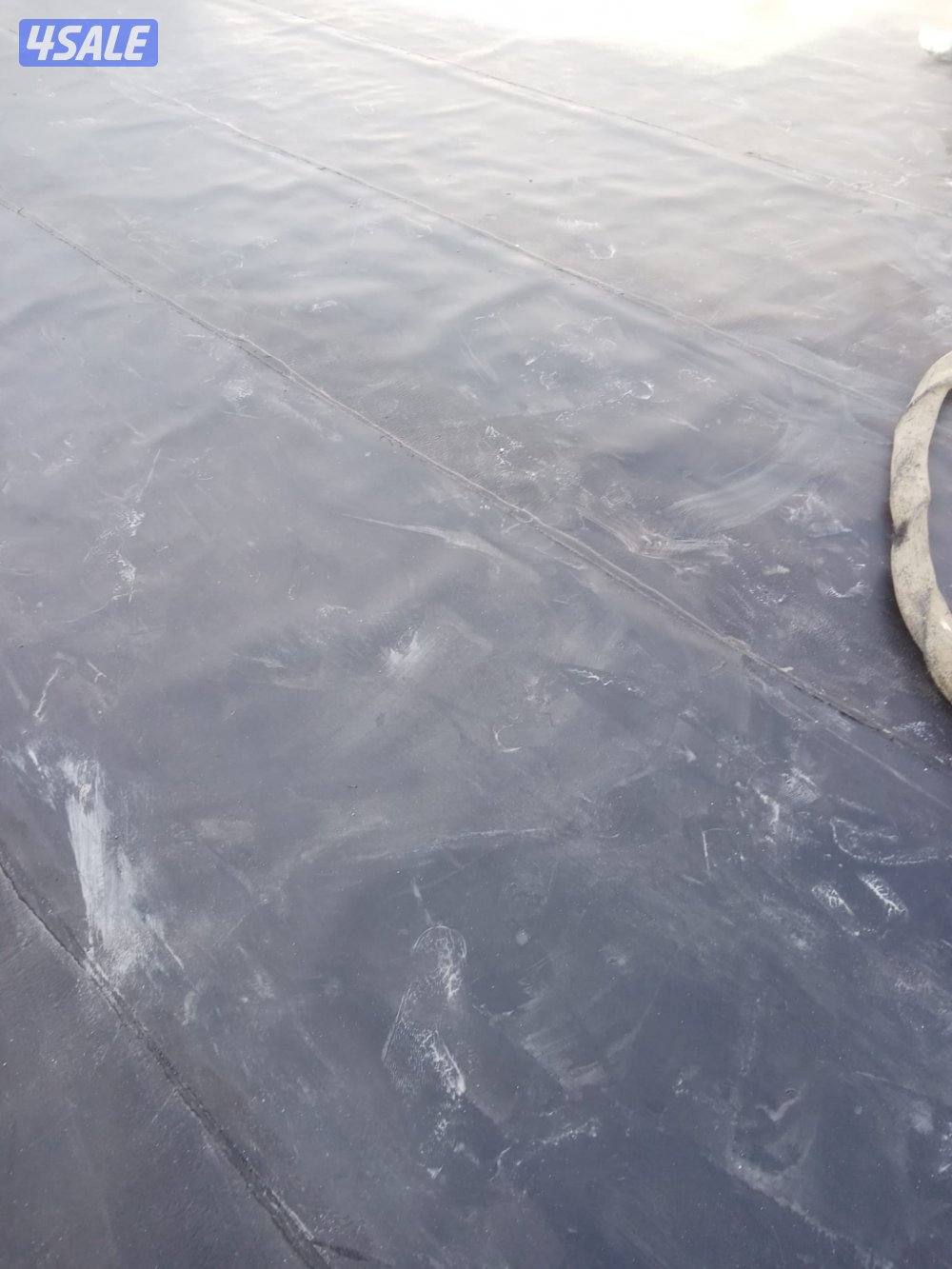 عازل ومائي وحرار رش امريكي جميع الأسطح والمنازل والحمامات بأفضل الخدما9