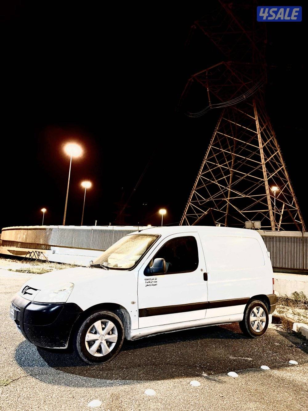 بوكس مقفل بيجو2012 قير عادي0