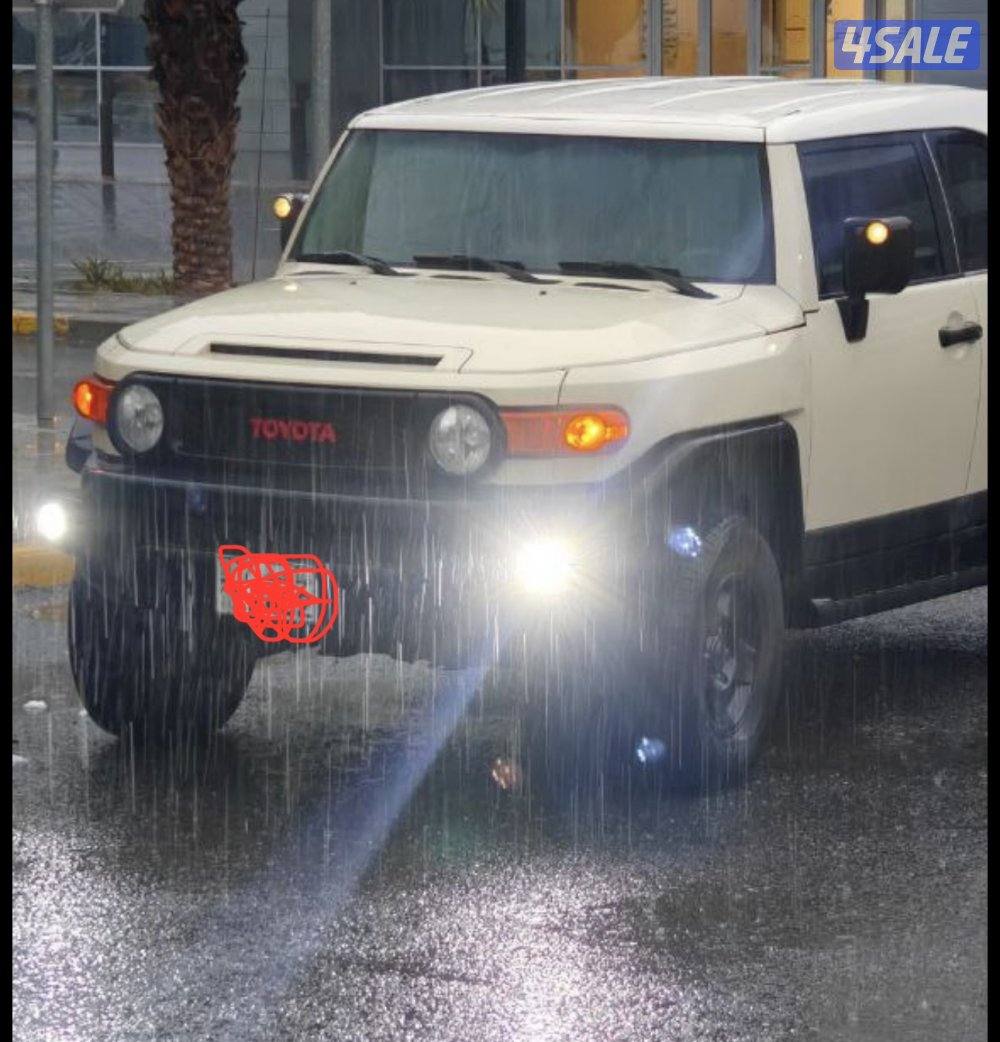 Toyota FJ 2010صبغ وكاله0