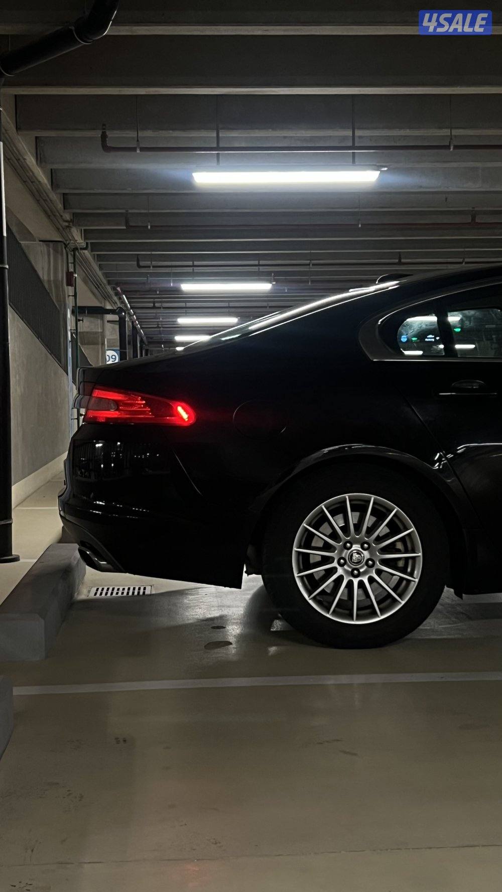 للبيع جاكور XF 2010 نظيفة جدا4