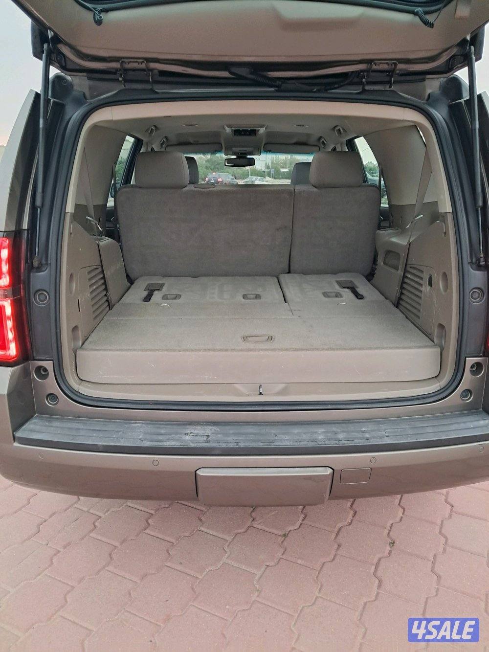 للبيع شفروليه تاهو موديل 2016 ماشي 215 وارد الوكاله7