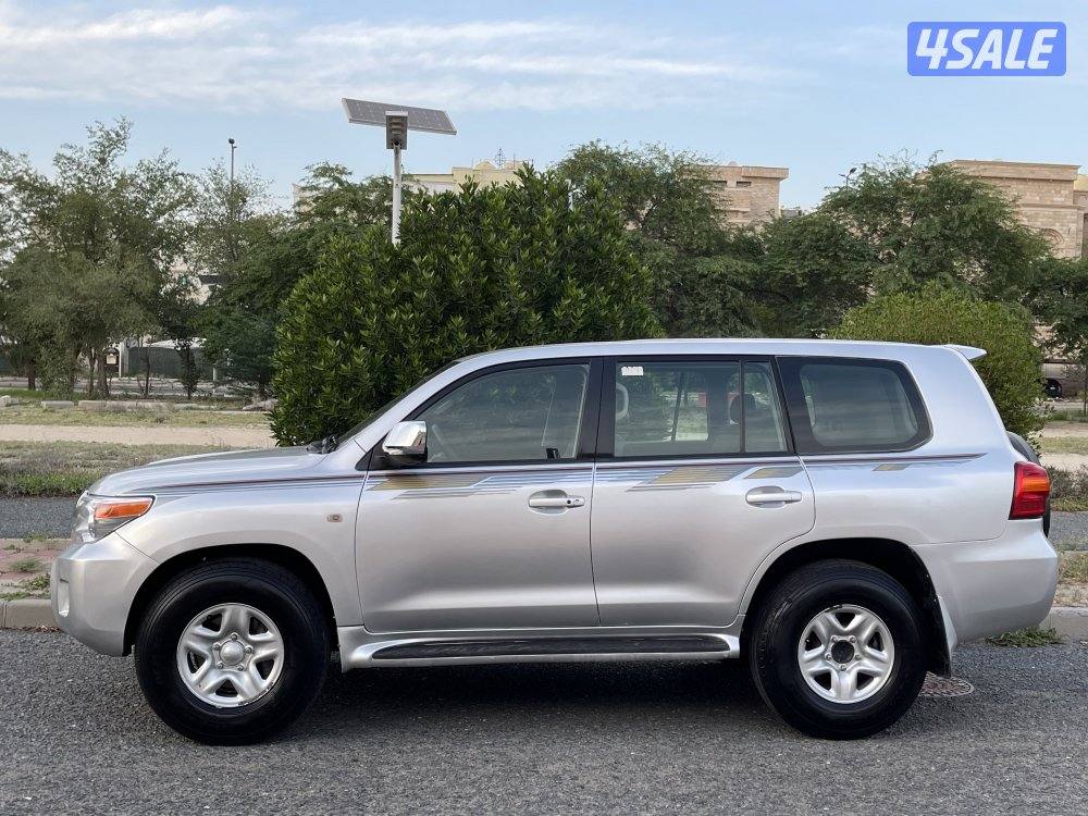 لاند كروزر قير عادي سبير علاق اساس2