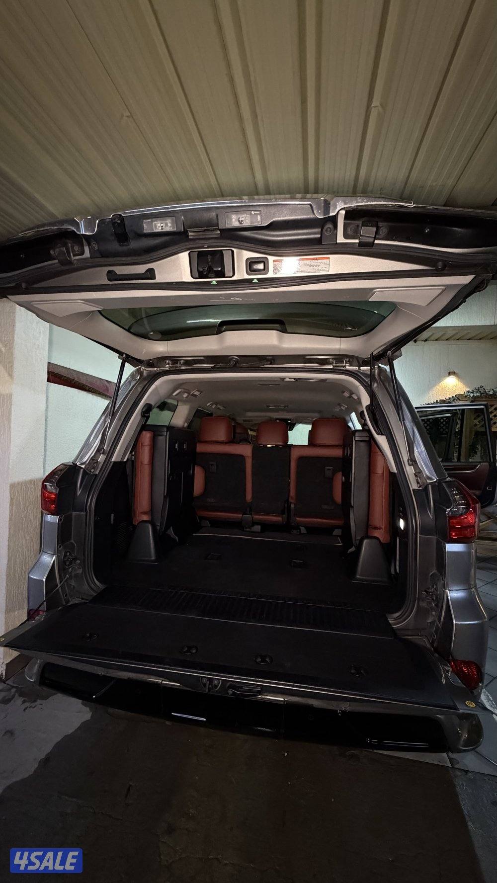 للبيع ليكزس LX570 S ….11