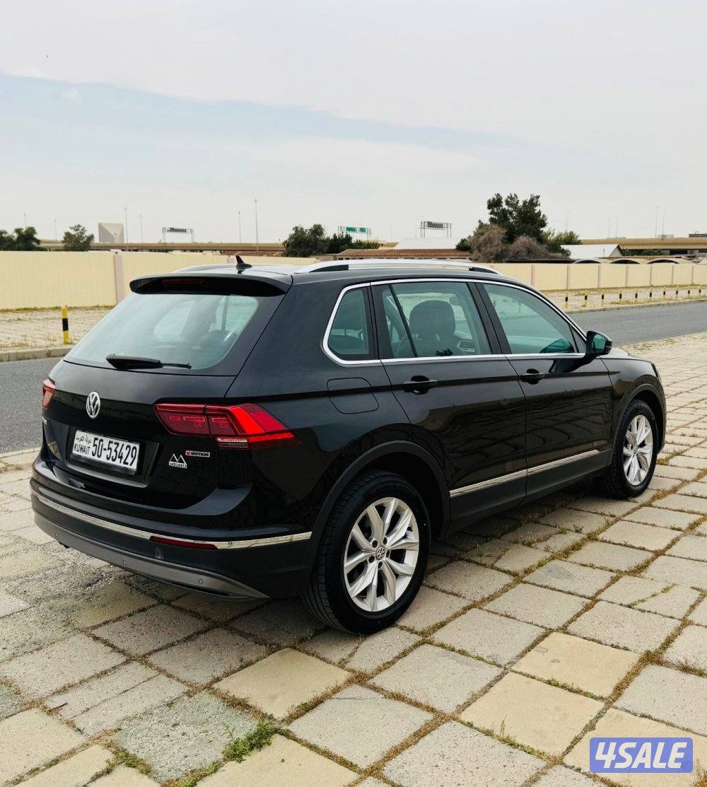 تيجوان 2018 الدرجه الاولى بالمواصفات لون مميز صبغ المصنع بالكامل5