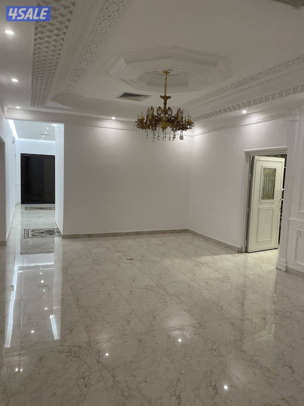 للإيجار بصباح الناصر وإشبيلية دور ارضي مع سرداب دوانيه معزوله 3 مداخل3