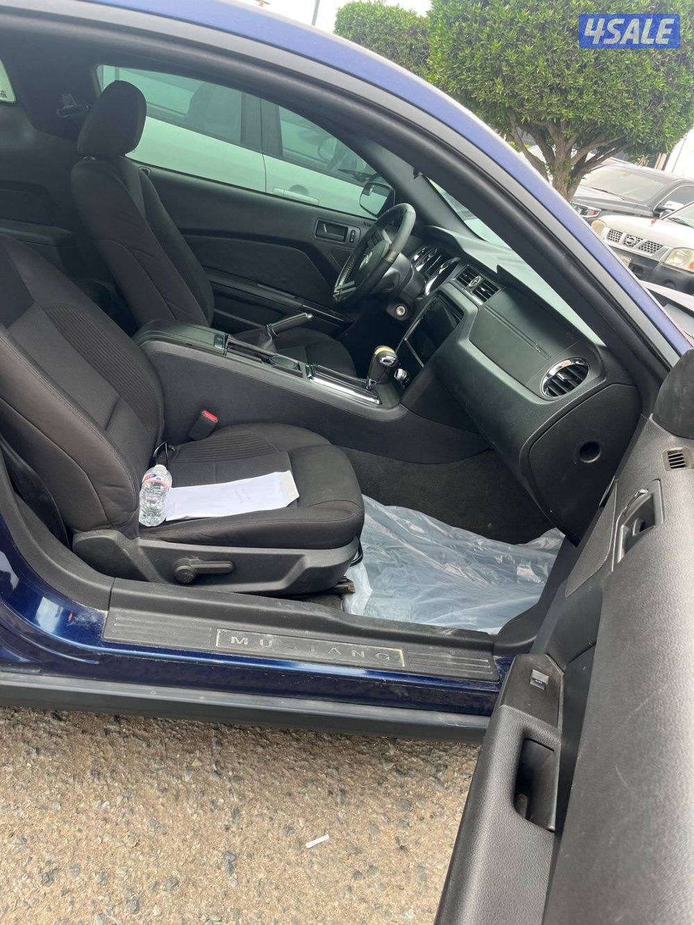 موستينق ٢٠١٢ ماشي ١٤٠ ميل 6سلندر5