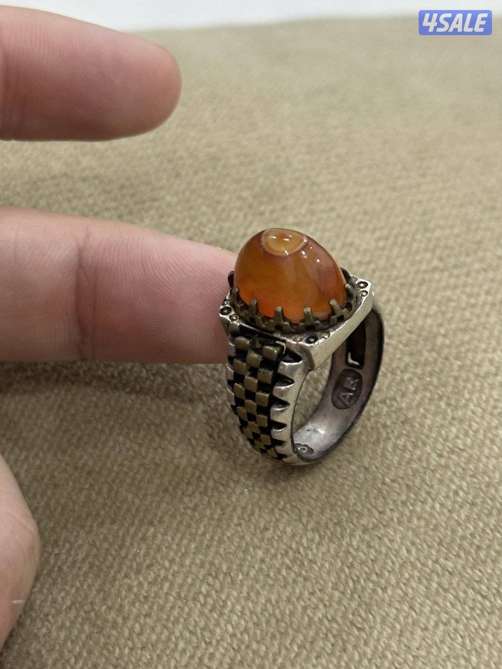 للبيع مجموعة خواتم وسوار فضه0