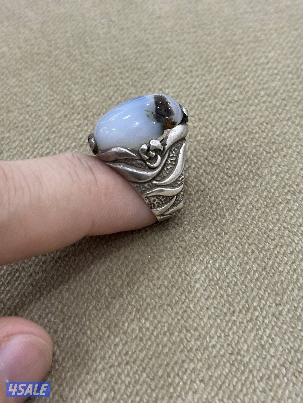 للبيع مجموعة خواتم وسوار فضه5