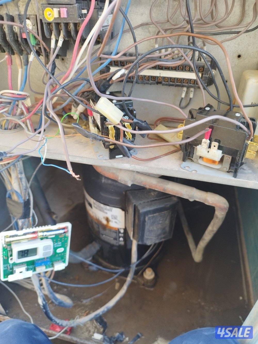 فني تكيفات جميع مناطق الكويت خدمة 24 ساعه مركزي /اسبلت /ميني اسبلت11