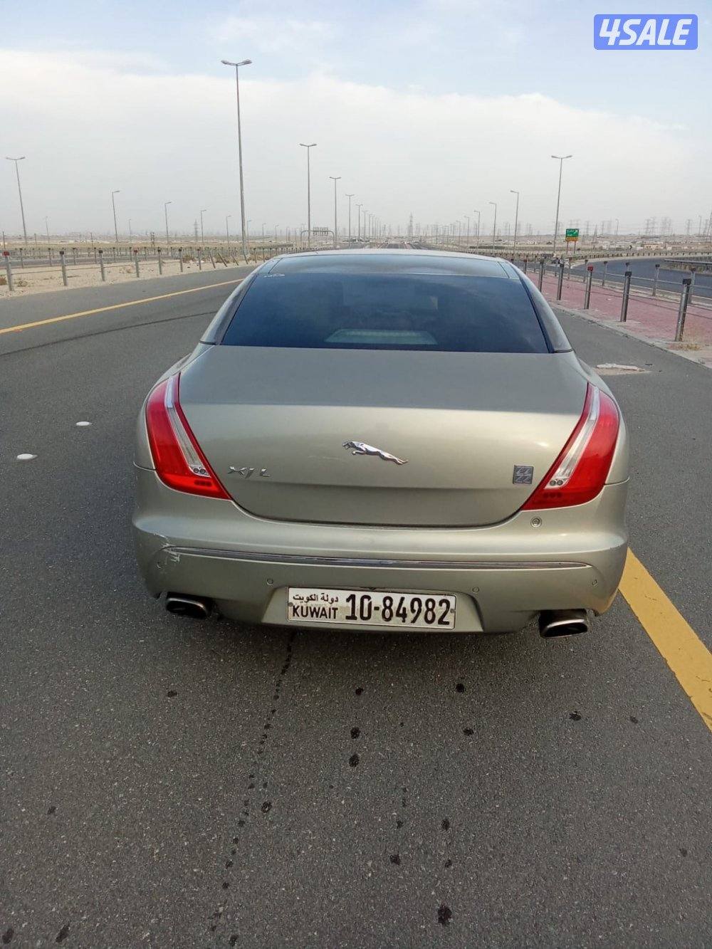 للبيع جاكور XJ6L2