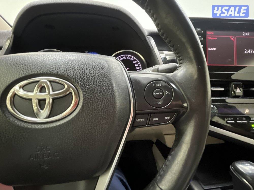 TOYOTA CAMRY GLE 4 CYL MID OPTION7