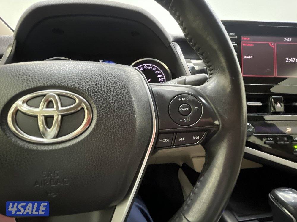 TOYOTA CAMRY GLE 4 CYL MID OPTION7