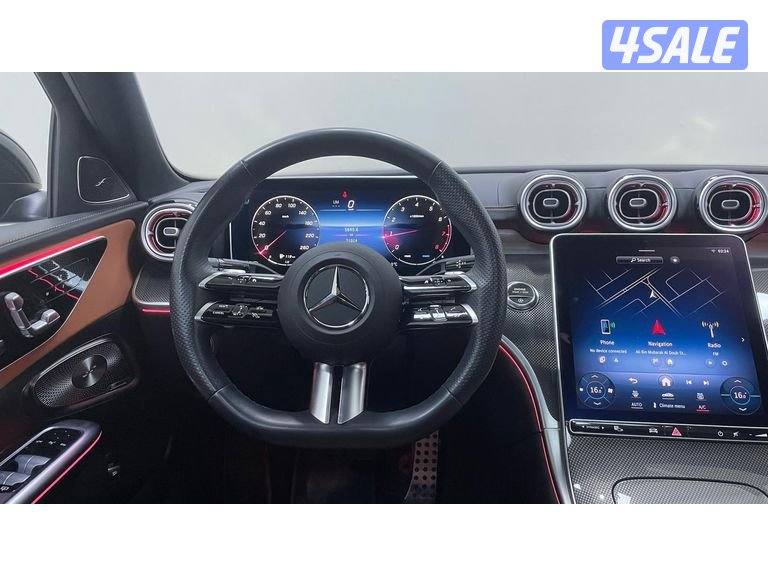 Mercedes-Benz C-Class12