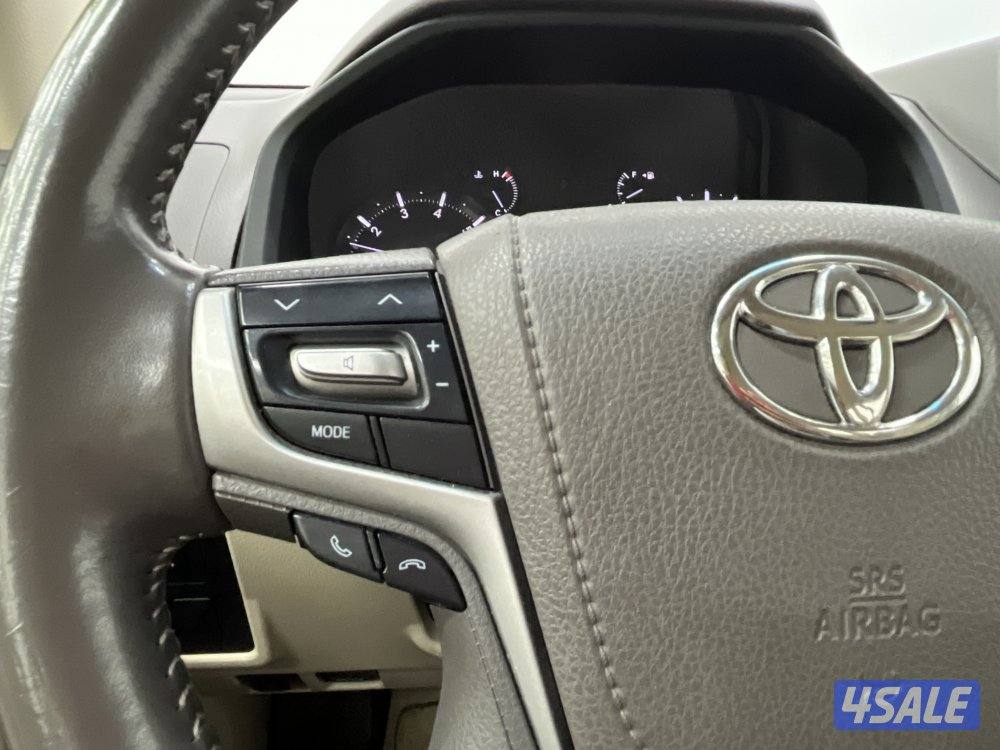 TOYOTA PRADO 6 CYL STANDARD OPTION7