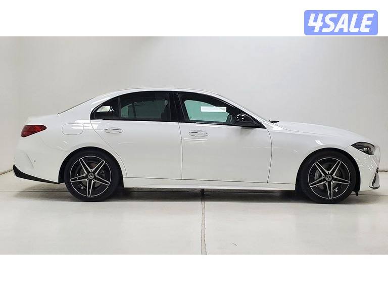 Mercedes-Benz C-Class4