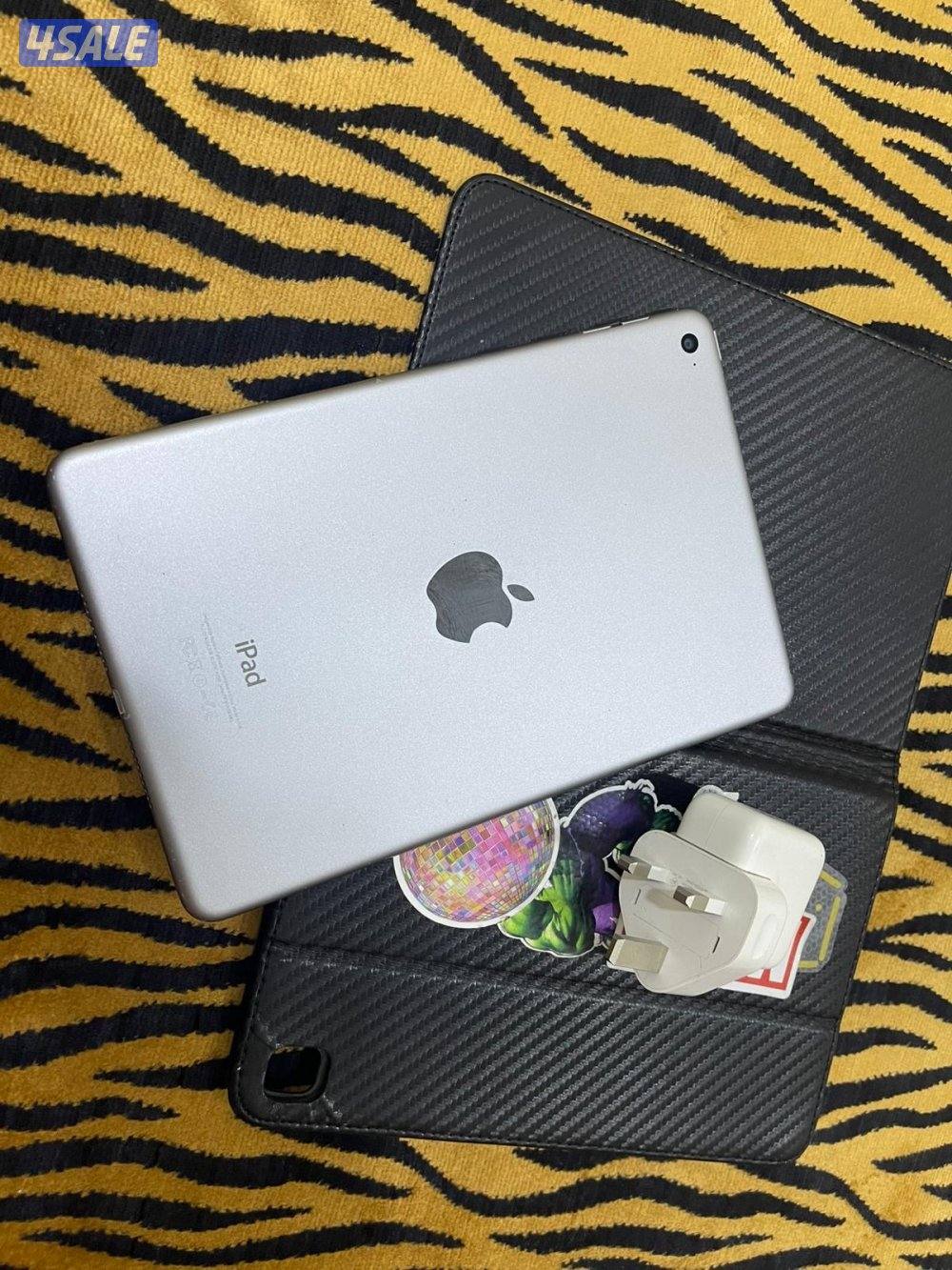 ايباد ميني 4 الرابع 128 جيجابايت شغال زين5