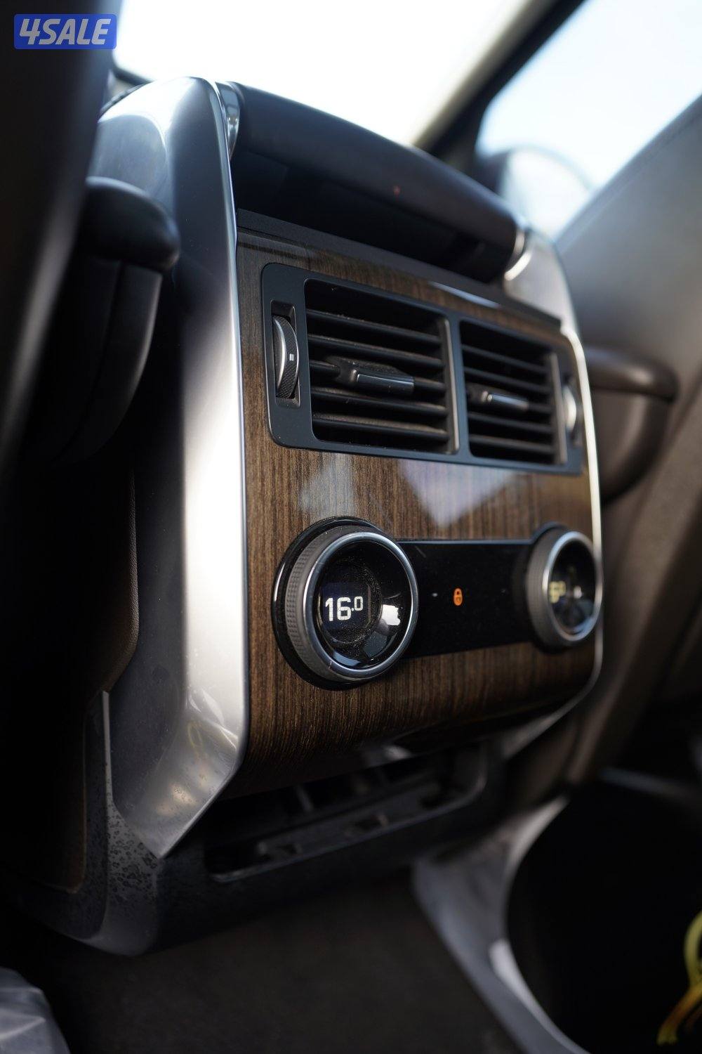 Range Rover sport HSE/2019/سيرفس وكاله13