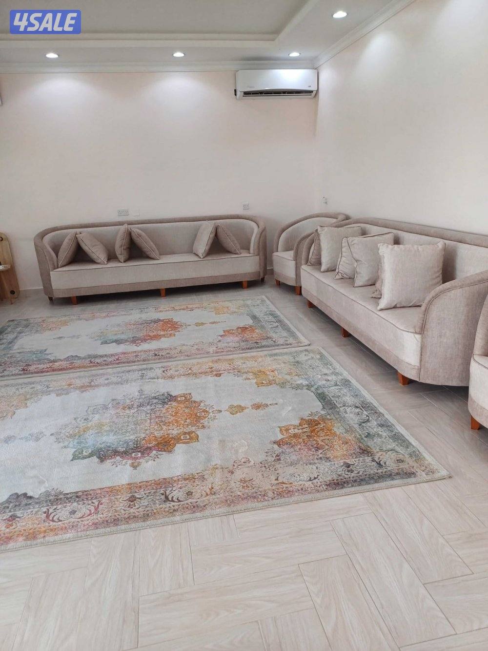 غسيل بالشامبو - تنظيف ناشف - غسيل سجاد برادي - اثاث - كنفات - شقق - فل3