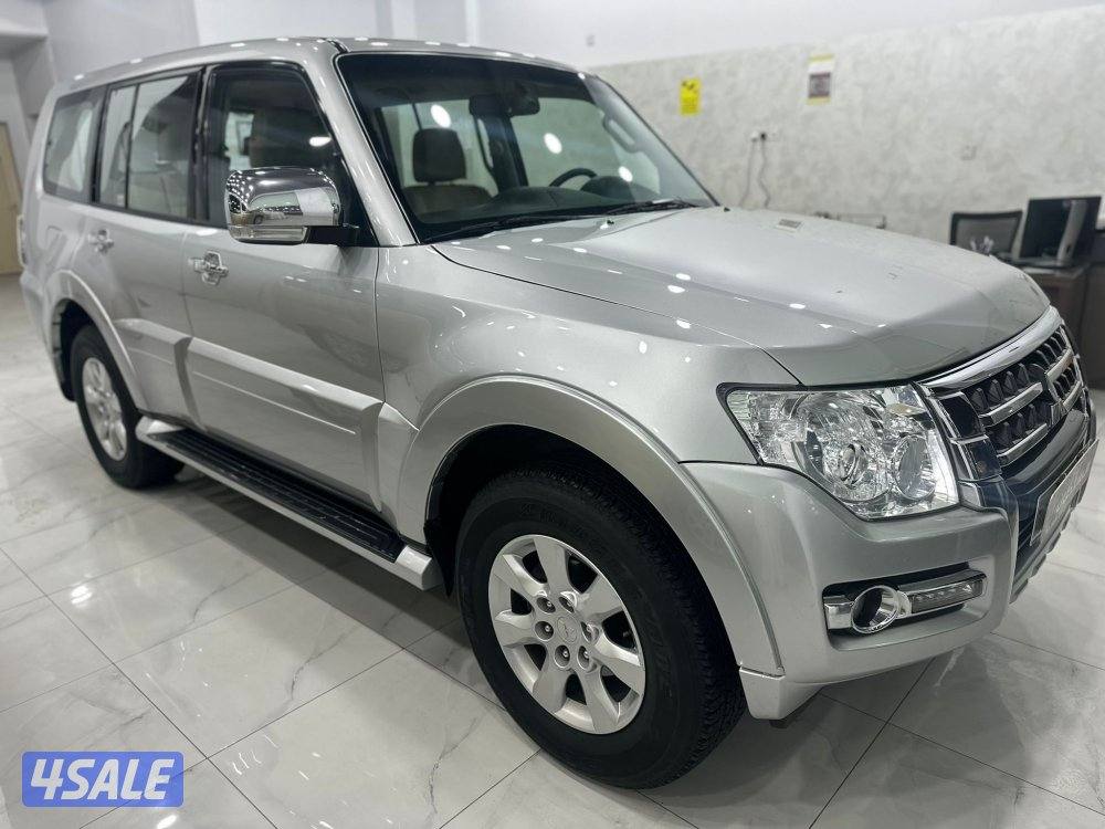 باجيرو متسوبيشي موديل ٢٠٢٢ ماكينه صغيره ماشي ١٥٧ الف كم وارد الوكاله0