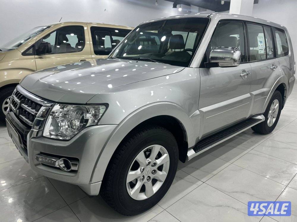 باجيرو متسوبيشي موديل ٢٠٢٢ ماكينه صغيره ماشي ١٥٧ الف كم وارد الوكاله1